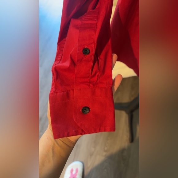 Express 1MX Red Button Down Shirt Christmas - Picture 2 of 4